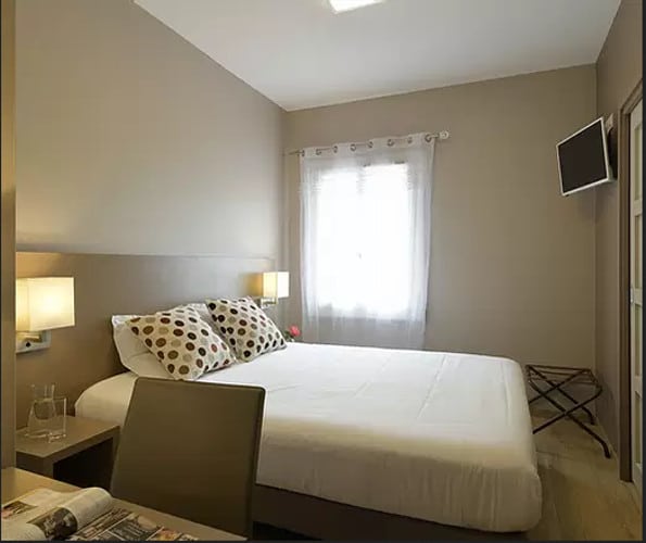 chambre-double-hotel-gondrin-gers