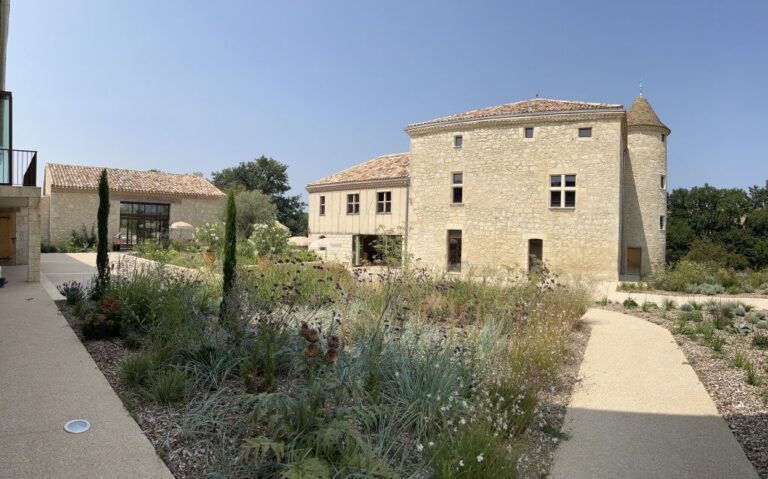 Gite-12-pers-etable-domaine-lassalle-saint-creac-gers